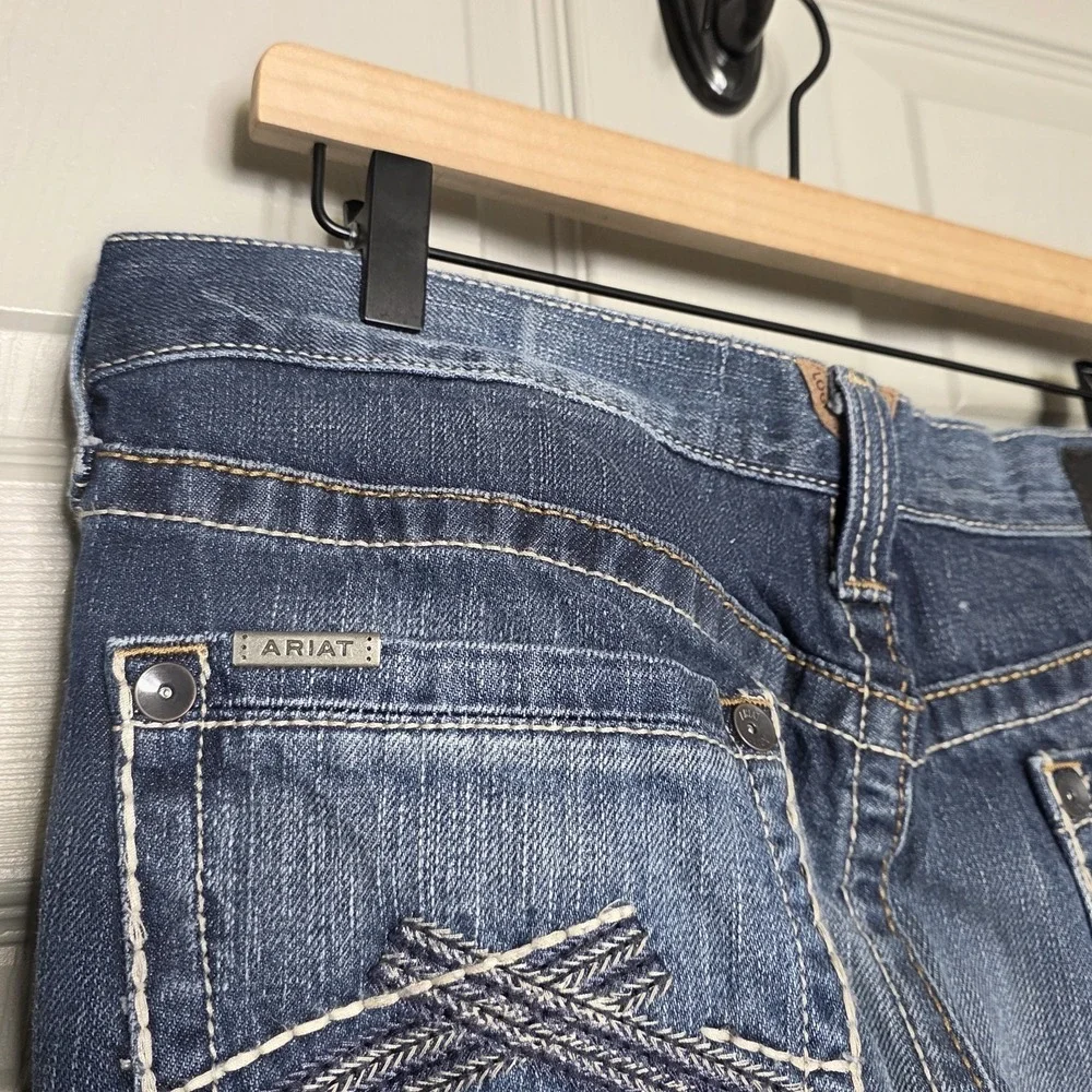 Ariat M2 Relaxed Boot Cut Jeans 35x32 Blue Denim Western Whiskered Ranch Wear